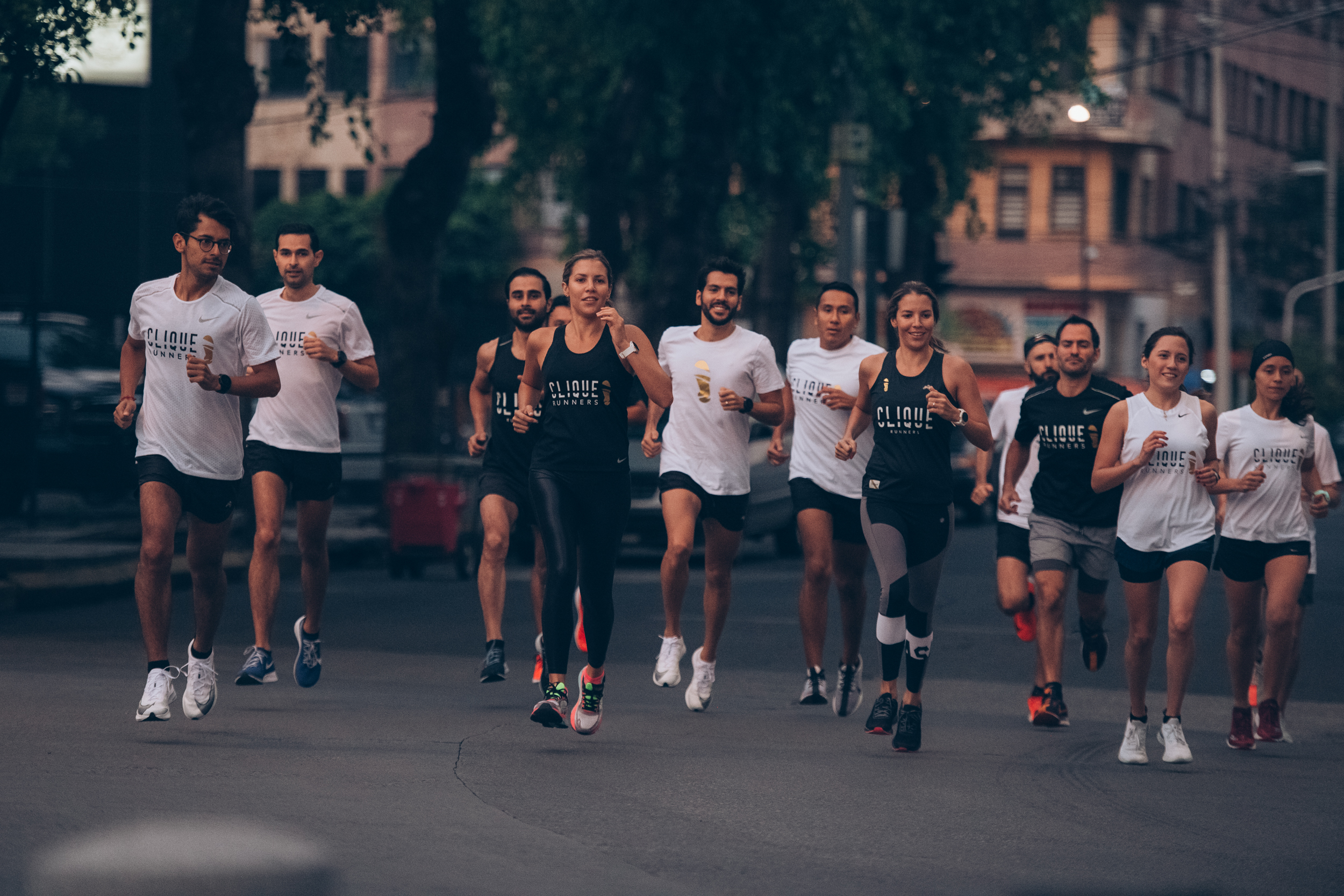 Clique Runners crew picture