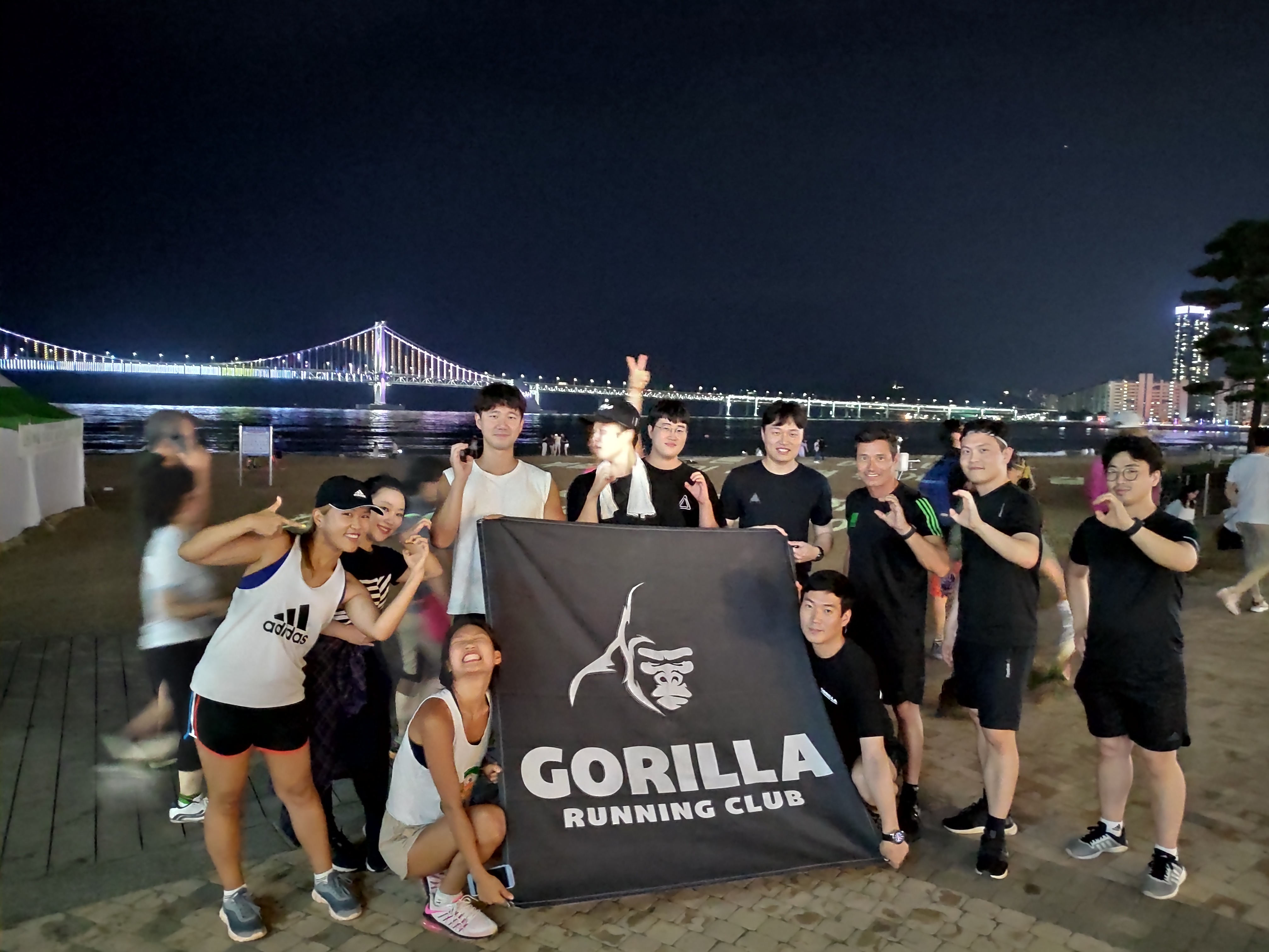 Gorilla Running Club crew picture