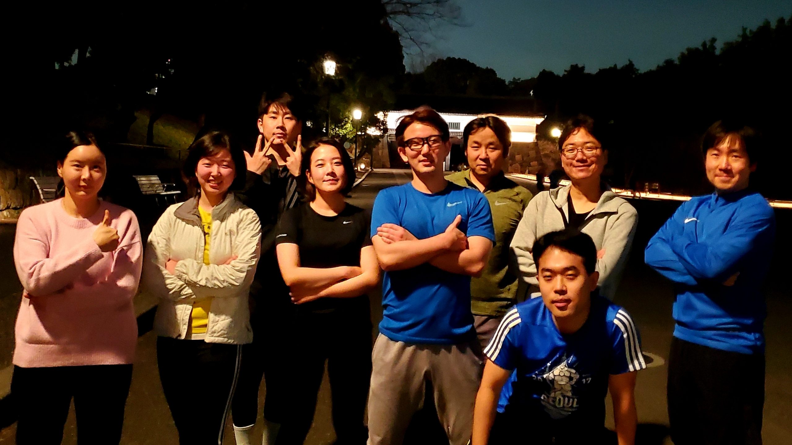 Tokyo Night Run Club crew picture