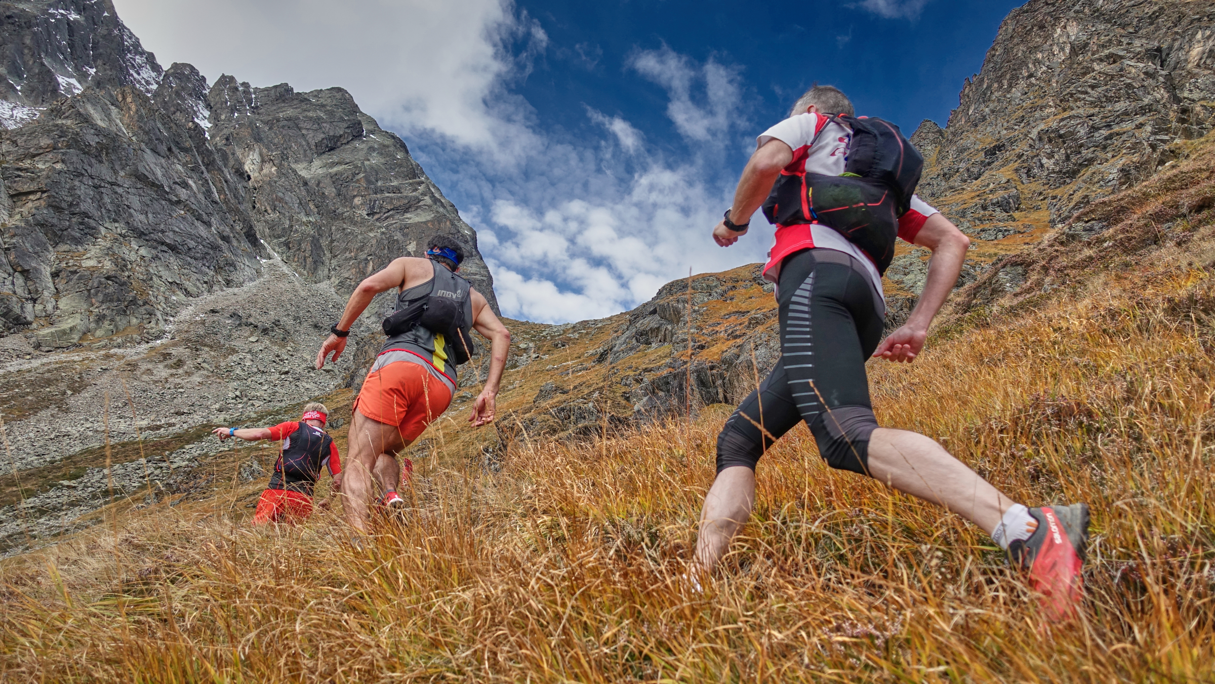 Trail Maniacs Bern crew picture